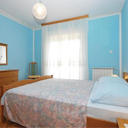 8 Bedroom Gorgeous Home In Kozino Luaran gambar