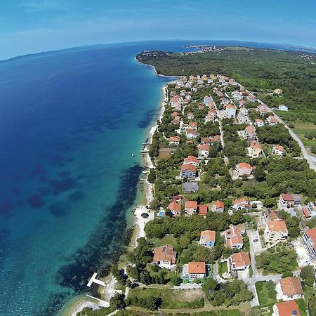 8 Bedroom Gorgeous Home In Kozino Luaran gambar