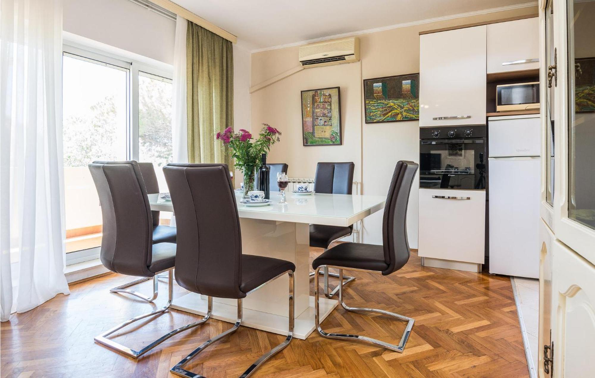 8 Bedroom Gorgeous Home In Kozino Luaran gambar