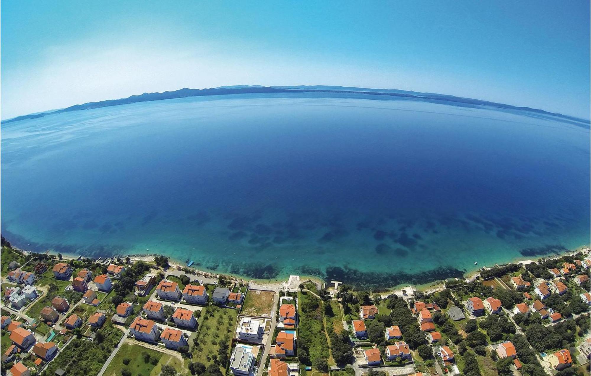 8 Bedroom Gorgeous Home In Kozino Luaran gambar